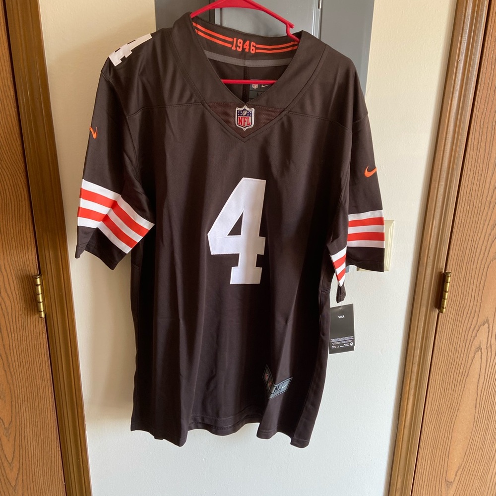 Brand new Deshaun Watson Jersey Cleveland Browns Adult Medium Stitched - Picture 2 of 4